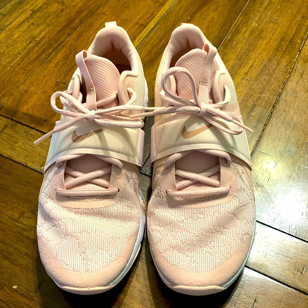 Nike Light Pink Tennis Shoes size 9.5
